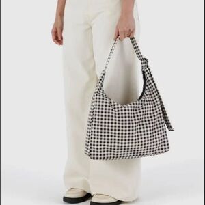 BAGGU Gingham Shoulder Bag